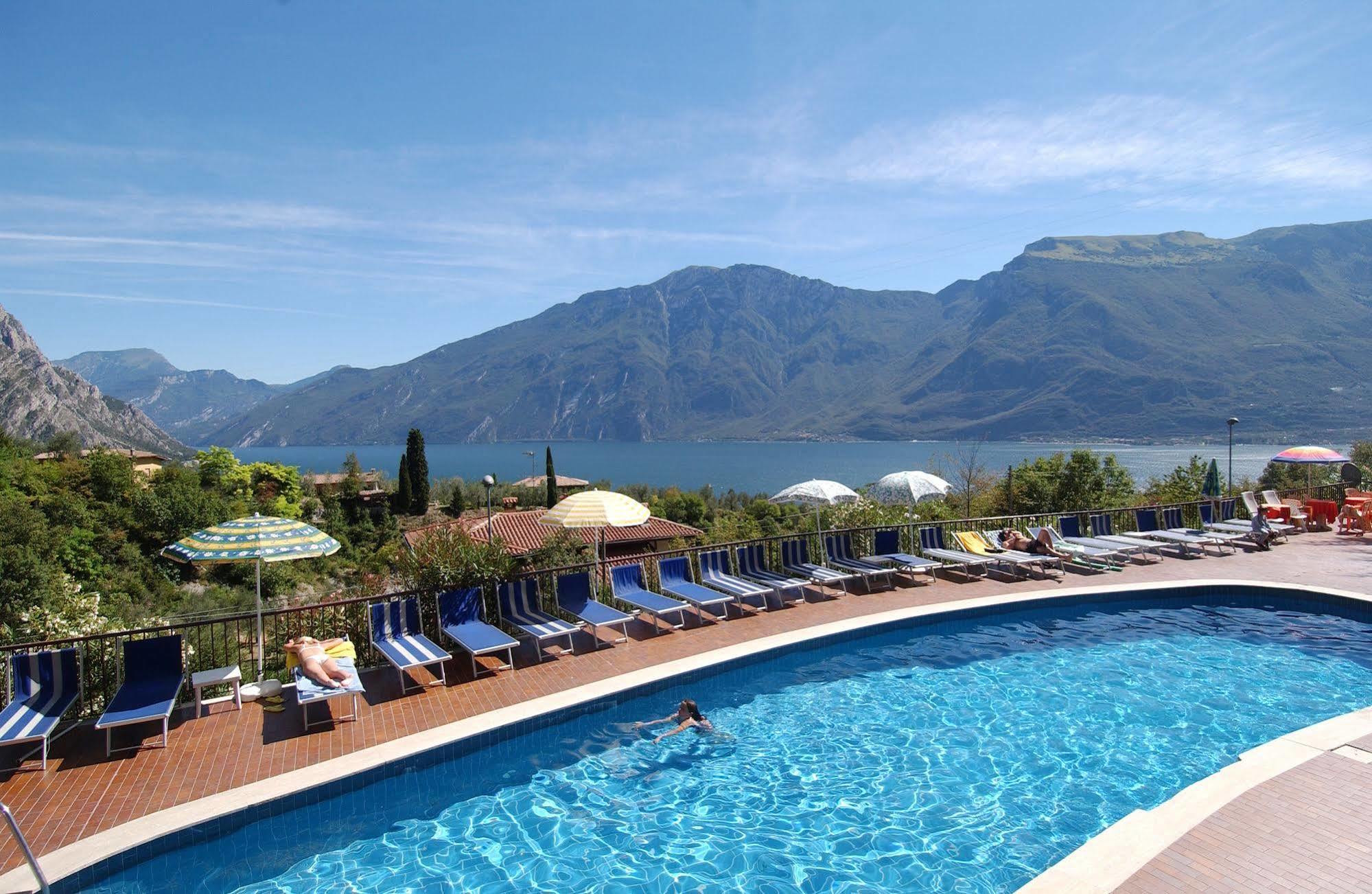 Residence Oasi Limone sul Garda Exterior foto